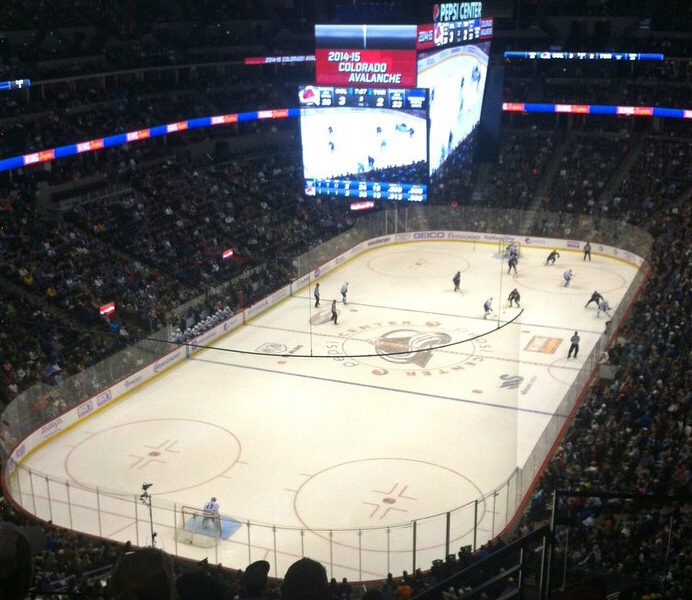 Avalanche kijkt Scott Laughton aan terwijl de handelsdeadline nadert